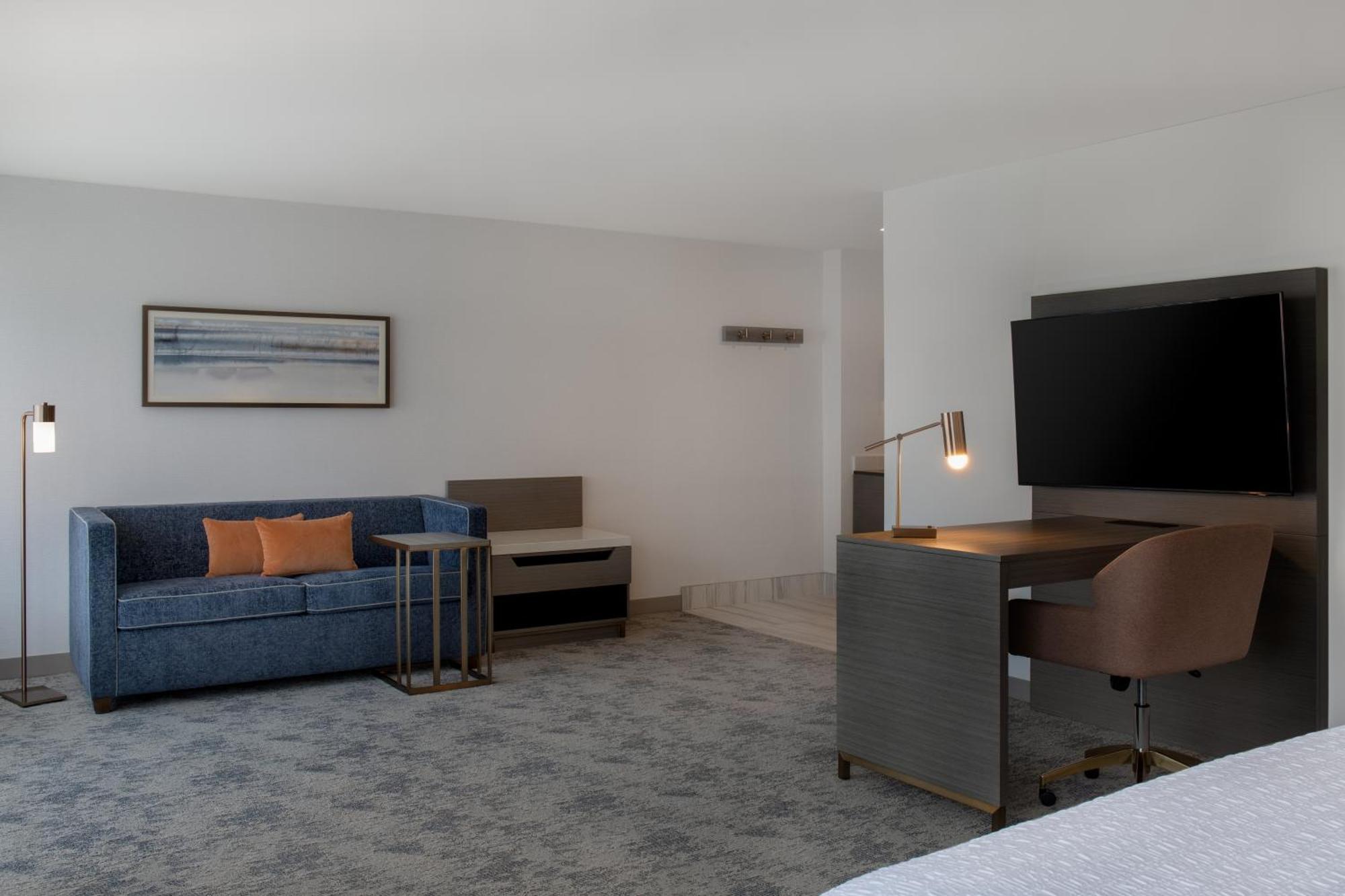 Hampton Inn By Hilton Winnipeg Downtown Екстер'єр фото