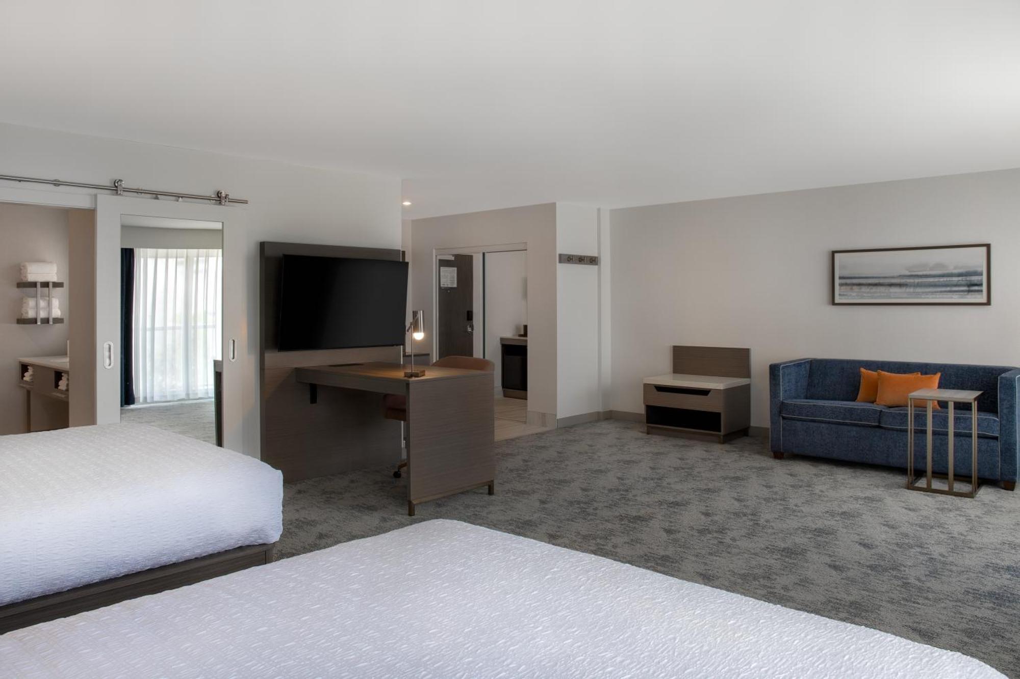 Hampton Inn By Hilton Winnipeg Downtown Екстер'єр фото