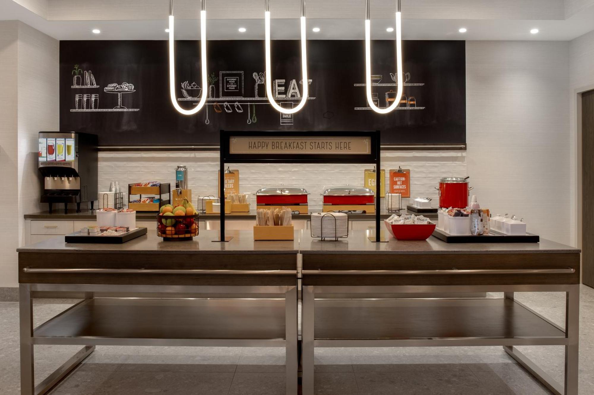 Hampton Inn By Hilton Winnipeg Downtown Екстер'єр фото