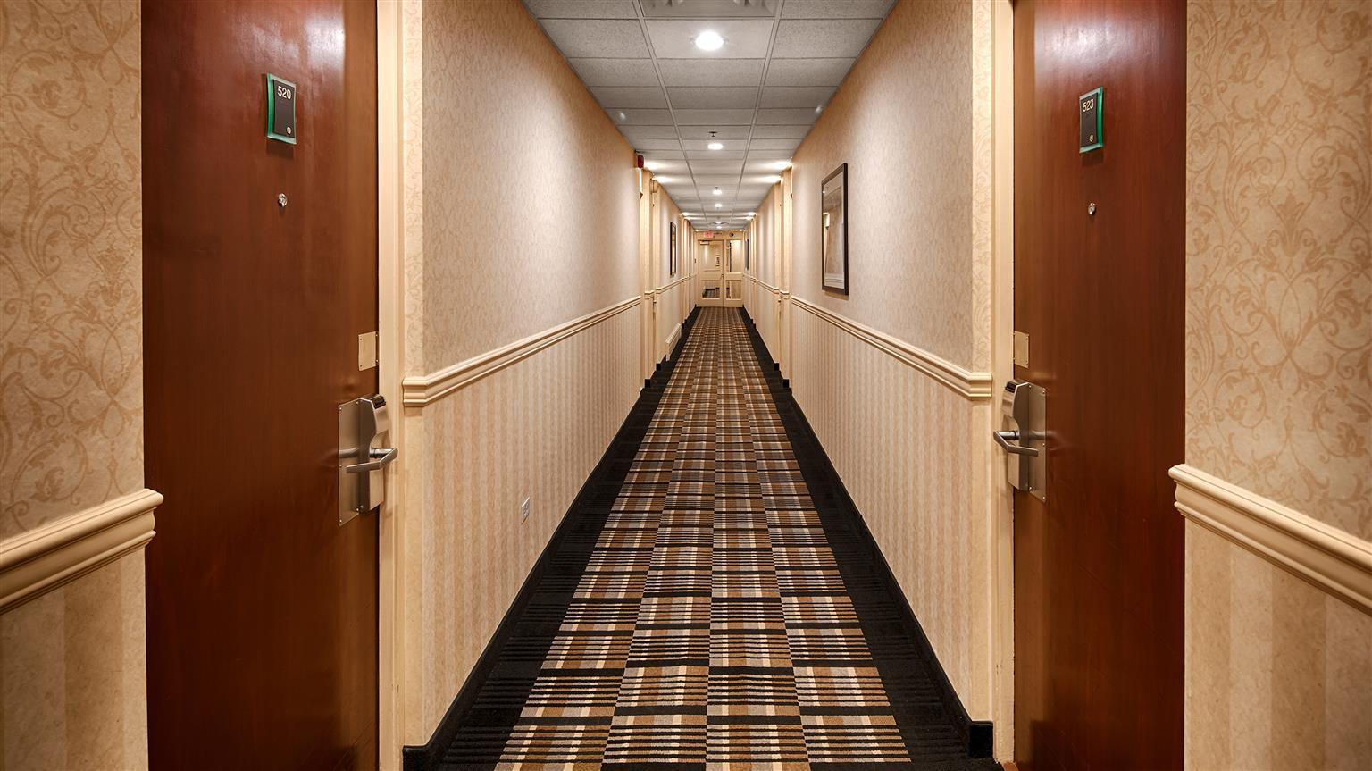 Hampton Inn By Hilton Winnipeg Downtown Екстер'єр фото